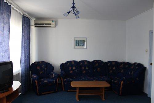 Hotel Zhovtnevyi Vinnycja Esterno foto